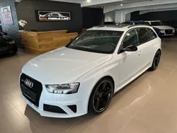 Grau Gebraucht 2016 Audi RS4 Sport Kombi | 53.990 €