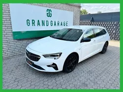 Weiß Gebraucht 2022 Opel Insignia Business Kombi | 17.649 € (Guter Preis)