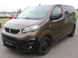 Rich oak Gebraucht 2017 Peugeot Traveller Van / Kleinbus | 20.590 € (Guter Preis)