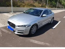 Silber Gebraucht 2016 Jaguar XE Portfolio Limousine | 10.500 € (Fairer Preis)