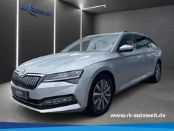 Silber Gebraucht 2022 Skoda Superb Style Kombi | 26.980 € (Fairer Preis)