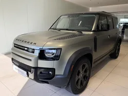 Farbe: grün Gebraucht 2020 Land Rover Defender Black Edition SUV | 62.900 €