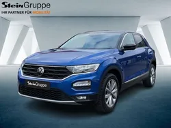 Ravennablau schwarz Gebraucht 2022 VW T-Roc Style SUV | 17.760 €