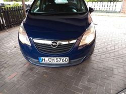 Blau Gebraucht 2011 Opel Meriva Selection Van / Kleinbus | 2.790 € (Guter Preis)