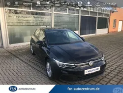 Schwarz Gebraucht 2022 VW Golf VIII Life Limousine | 24.990 € (Teuer)