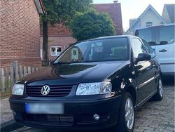 Schwarz Gebraucht 2001 VW Polo Coupé | 950 € (Etwas zu teuer)