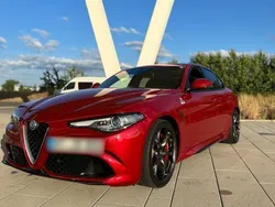 Rot Gebraucht 2017 Alfa Romeo Giulia Quadrifoglio Limousine | 59.999 € (Teuer)