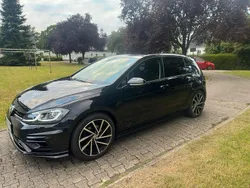 Schwarz Gebraucht 2018 VW Golf VII R-line Limousine | 13.500 € (Fairer Preis)