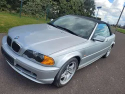 Silber Gebraucht 2003 BMW 320 Cabriolet Cabrio | 3.750 €
