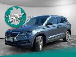 Grau Gebraucht 2021 Skoda Karoq Clever SUV | 24.681 € (Guter Preis)