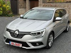 Silber Gebraucht 2019 Renault Mégane IV Limousine | 16.850 € (Etwas zu teuer)