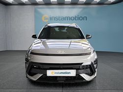 Grau Neu 2025 Hyundai Kona SUV | 34.649 € (Teuer)