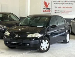 Schwarz Gebraucht 2005 Renault Mégane II Limousine | 2.999 € (Etwas zu teuer)