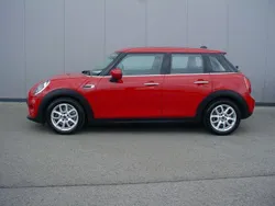 Rot Gebraucht 2020 Mini ONE Kleinwagen | 15.900 € (Fairer Preis)