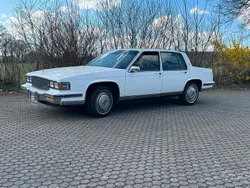 Weiß Gebraucht 1986 Cadillac Deville Limousine | 11.500 €