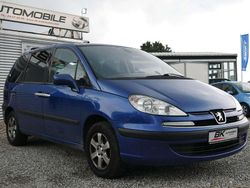 Blau Gebraucht 2005 Peugeot 807 Van / Kleinbus | 1.690 €