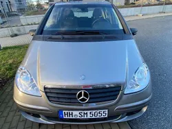 Silber Gebraucht 2006 Mercedes A150 Classic Limousine | 4.200 € (Fairer Preis)