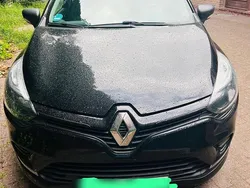 Schwarz Gebraucht 2018 Renault Clio IV Kleinwagen | 4.900 €
