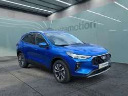 Blau Gebraucht 2024 Ford Kuga Titanium SUV | 36.490 € (Fairer Preis)