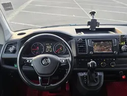 Schwarz Gebraucht 2017 VW T6 Van | 33.000 € (Etwas zu teuer)