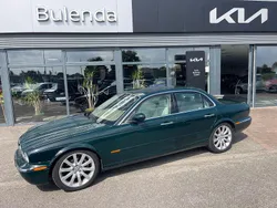 Grün Gebraucht 2003 Jaguar XJ8 Limousine | 5.970 € (Fairer Preis)