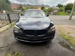 Blau Gebraucht 2010 BMW 730 Sport Line Limousine | 12.500 € (Etwas zu teuer)