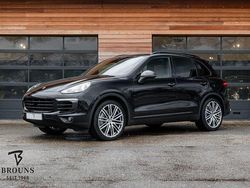 Schwarz Gebraucht 2016 Porsche Cayenne S SUV | 40.950 € (Etwas zu teuer)