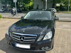 Schwarz Gebraucht 2011 Mercedes E220 Limousine | 9.500 € (Guter Preis)