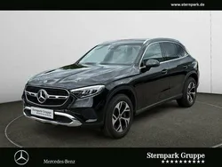 Lack obsidianschwarz Gebraucht 2024 Mercedes GLC300e Avantgarde SUV | 56.500 €