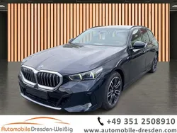 Schwarz Gebraucht 2024 BMW 520 M Sport Kombi | 55.880 € (Superpreis)