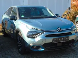 Blau Gebraucht 2021 Citroën e-C4 Shine Limousine | 17.900 € (Fairer Preis)