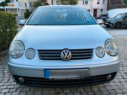 Grau Gebraucht 2003 VW Polo Kleinwagen | 2.999 € (Teuer)