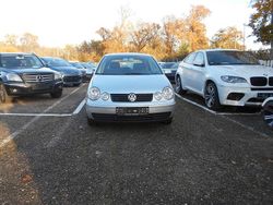 Silber Gebraucht 2004 VW Polo Comfortline Kleinwagen | 2.900 € (Etwas zu teuer)