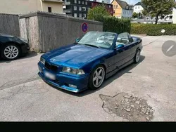 Blau Gebraucht 1995 BMW 320 Cabriolet Cabrio | 6.499 €