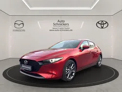 Rot Neu 2024 Mazda 3 Exclusive-Line Limousine | 29.490 € (Etwas zu teuer)