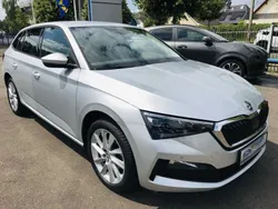 Brilliantsilbermet. (metallic) Gebraucht 2021 Skoda Scala Clever Kleinwagen | 18.650 € (Fairer Preis)