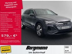 Magnetgrau Gebraucht 2023 Audi Q8 e-tron Ambiente SUV | 45.997 € (Superpreis)