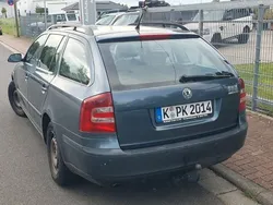 Grau Gebraucht 2006 Skoda Octavia Elegance Kombi | 1.550 € (Teuer)