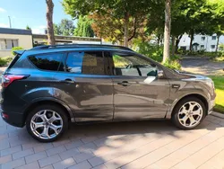 Grau Gebraucht 2018 Ford Kuga ST-Line SUV | 16.500 € (Fairer Preis)