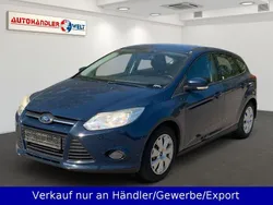 Blau Gebraucht 2012 Ford Focus Limousine | 2.999 € (Fairer Preis)