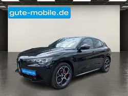 Schwarz Gebraucht 2023 Alfa Romeo Stelvio Veloce SUV | 39.490 € (Fairer Preis)