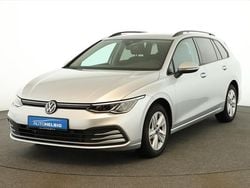 Reflexsilber metallic Gebraucht 2021 VW Golf VIII Life Kombi | 17.880 € (Fairer Preis)