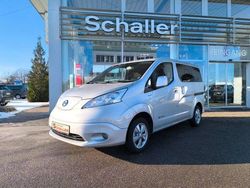 Silber Gebraucht 2021 Nissan e-NV200 Van / Kleinbus | 19.900 € (Teuer)