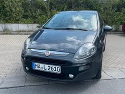 Grau Gebraucht 2011 Fiat Grande Punto Kleinwagen | 3.100 € (Fairer Preis)
