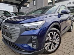 Blau Gebraucht 2022 Audi Q4 e-tron SUV | 32.800 € (Superpreis)