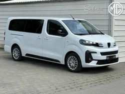 Neu 2025 Peugeot Traveller Business-Line Van / Kleinbus | 44.271 € (Guter Preis)