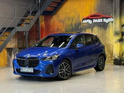 Blau Gebraucht 2023 BMW 223 Active Tourer M Sport Van / Kleinbus | 35.900 € (Fairer Preis)