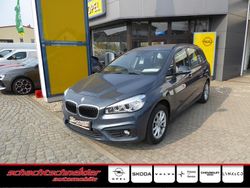 Grau Gebraucht 2015 BMW 218 Gran Tourer Advantage Van / Kleinbus | 11.890 € (Fairer Preis)