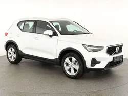 Crystal white perlglanz... Neu 2025 Volvo XC40 Core SUV | 36.595 € (Superpreis)