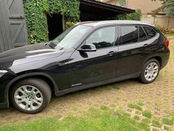 Schwarz Gebraucht 2012 BMW X1 Efficient Dynamics SUV | 8.900 € (Guter Preis)